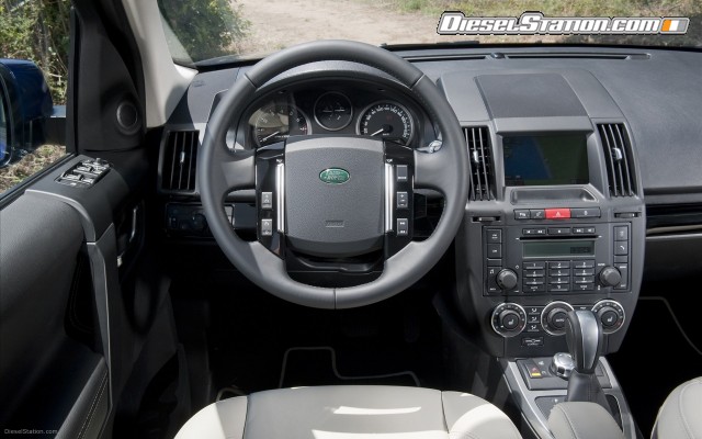 Land Rover LR2 2011 Widescreen Picture #42 Land Rover LR2 2011 Widescreen Picture #42